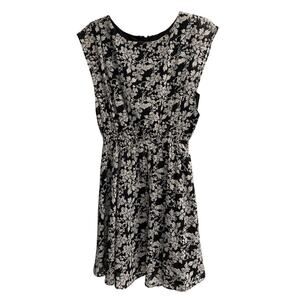 alice + olivia SCOOP Size Small Black and White Floral Dress